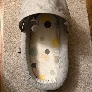 Lulyboo Gray Lounge To-Go Bubble